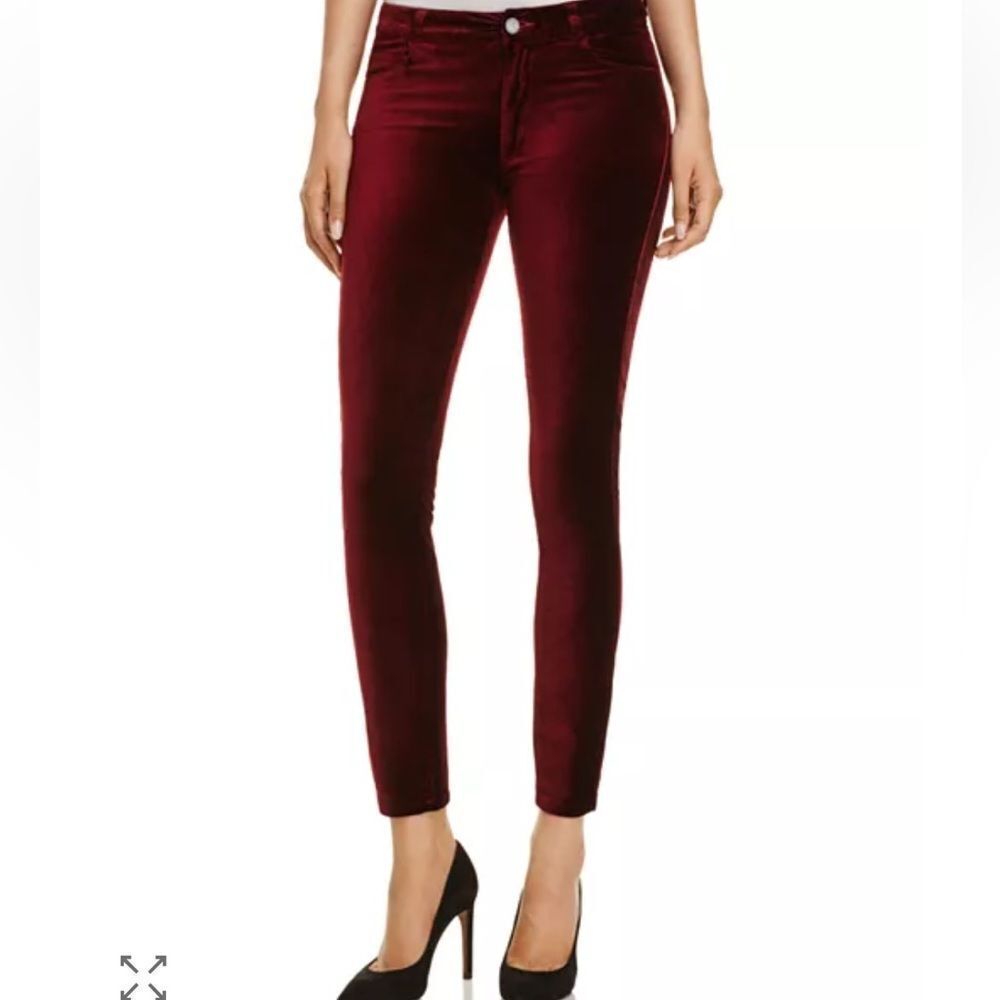 PAIGE Verdugo Ankle Velvet Skinny Jeans | Dark Magenta | Size 31 👠